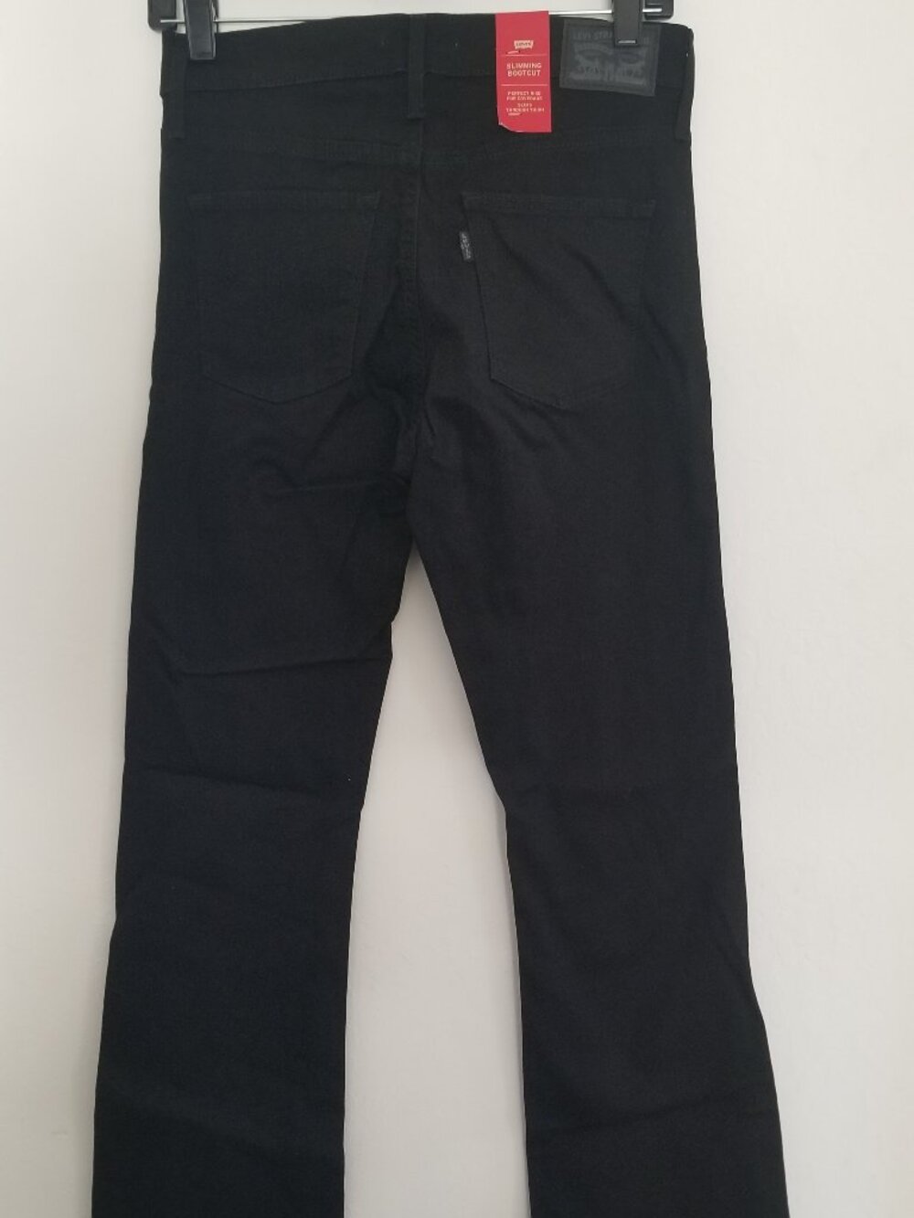 Levi’s Jeans 284020006 Slimming Boot cut Brand New with Tags Color Black